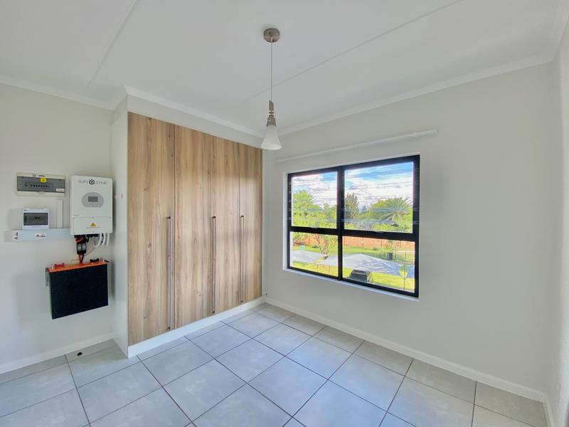 To Let 2 Bedroom Property for Rent in Crowthorne Gauteng