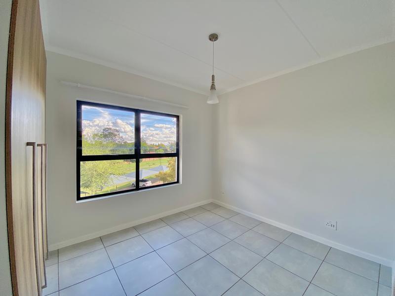 To Let 2 Bedroom Property for Rent in Crowthorne Gauteng