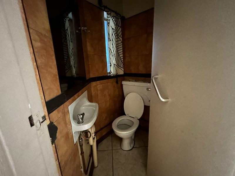 To Let 3 Bedroom Property for Rent in Waterkloof Glen Gauteng