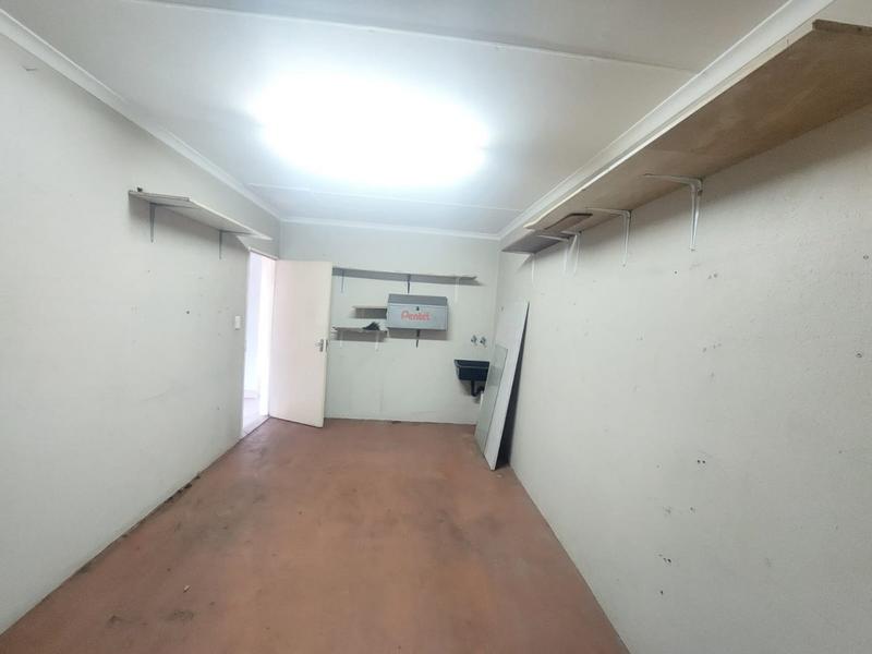 2 Bedroom Property for Sale in Greenhills Gauteng