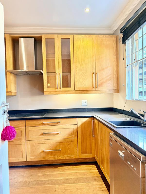 To Let 1 Bedroom Property for Rent in Sandown Gauteng