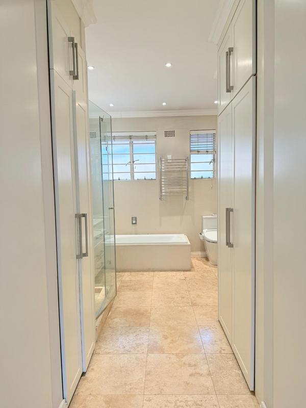 To Let 1 Bedroom Property for Rent in Sandown Gauteng