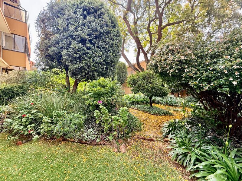 To Let 1 Bedroom Property for Rent in Sandown Gauteng