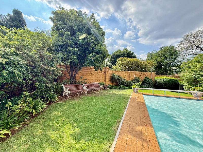 To Let 1 Bedroom Property for Rent in Sandown Gauteng