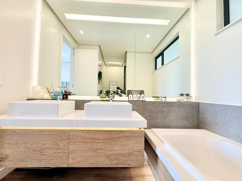 1 Bedroom Property for Sale in Steyn City Gauteng