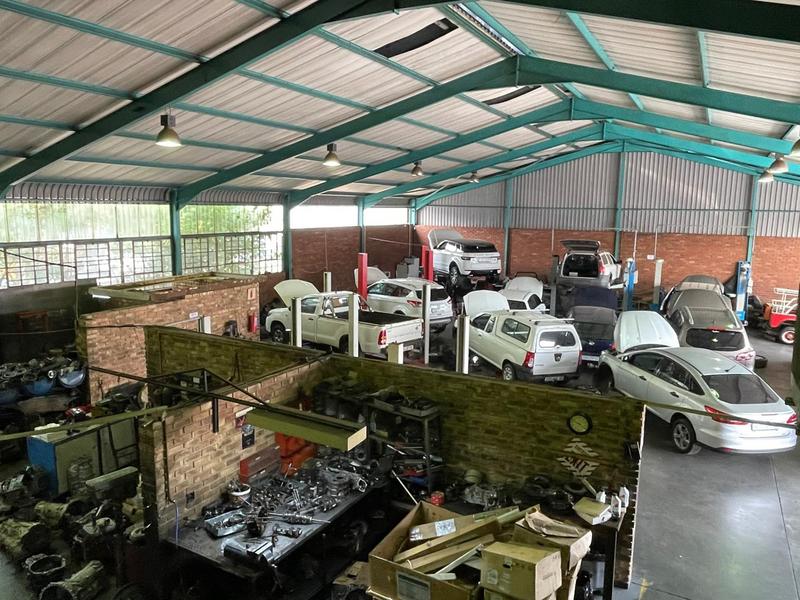 To Let commercial Property for Rent in Hennopspark Gauteng