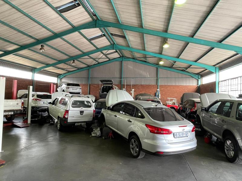 To Let commercial Property for Rent in Hennopspark Gauteng