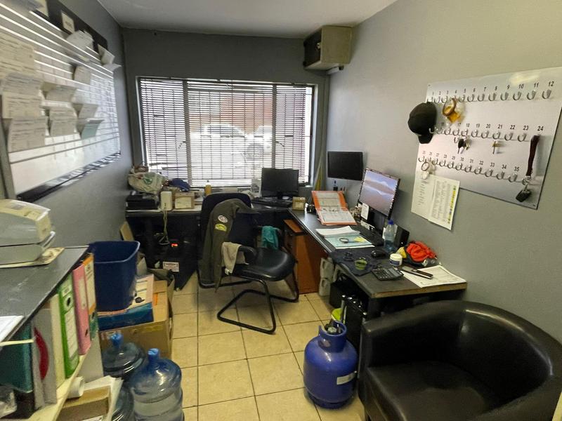 To Let commercial Property for Rent in Hennopspark Gauteng