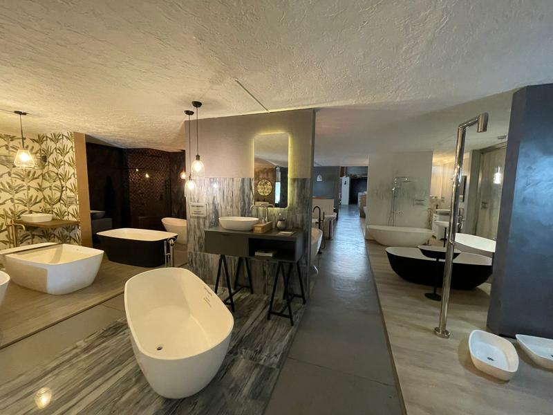 To Let commercial Property for Rent in Hennopspark Gauteng