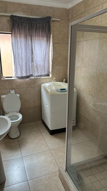 To Let 2 Bedroom Property for Rent in Lenasia Ext 9 Gauteng