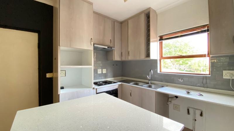 2 Bedroom Property for Sale in Fourways Gauteng