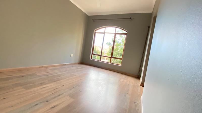 2 Bedroom Property for Sale in Fourways Gauteng