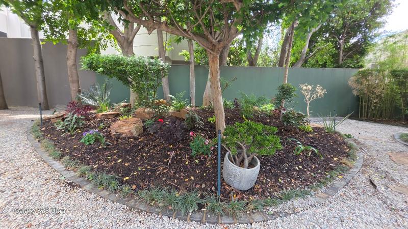 To Let 5 Bedroom Property for Rent in Sandhurst Gauteng