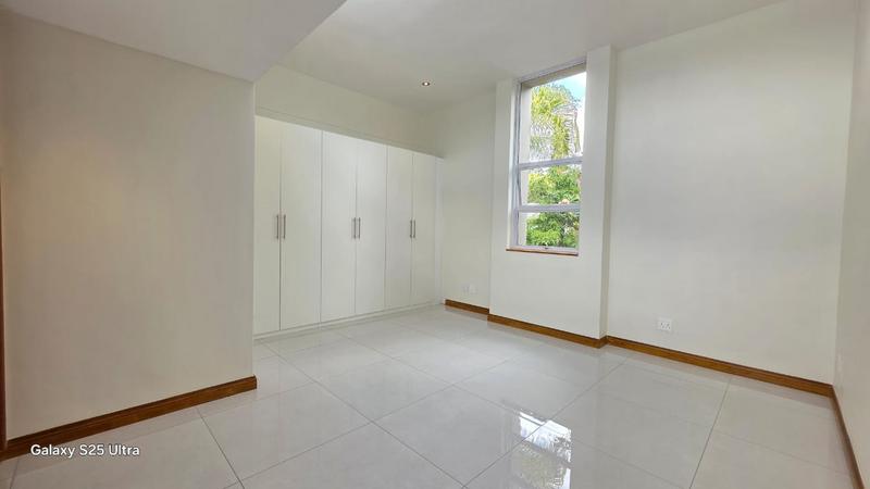 To Let 5 Bedroom Property for Rent in Sandhurst Gauteng