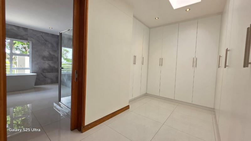 To Let 5 Bedroom Property for Rent in Sandhurst Gauteng