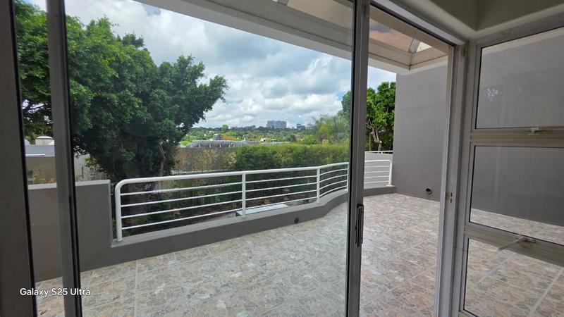 To Let 5 Bedroom Property for Rent in Sandhurst Gauteng