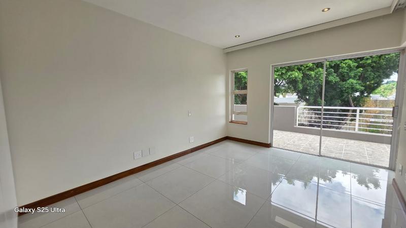 To Let 5 Bedroom Property for Rent in Sandhurst Gauteng