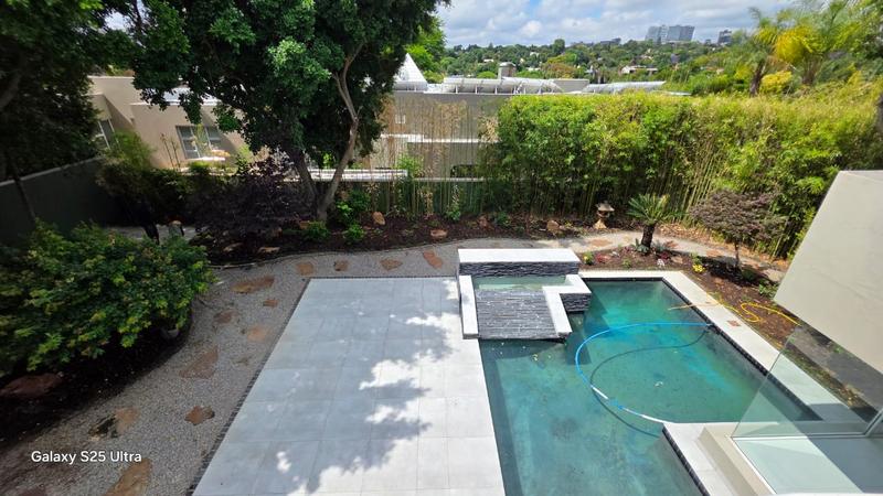 To Let 5 Bedroom Property for Rent in Sandhurst Gauteng