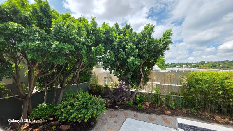 To Let 5 Bedroom Property for Rent in Sandhurst Gauteng