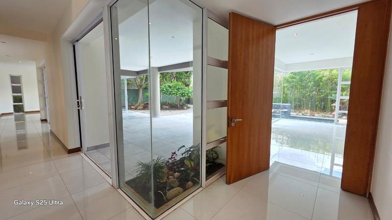 To Let 5 Bedroom Property for Rent in Sandhurst Gauteng