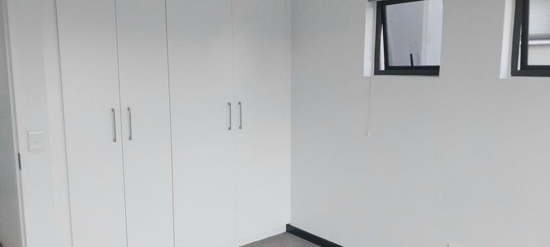 To Let 2 Bedroom Property for Rent in Sunninghill Gauteng