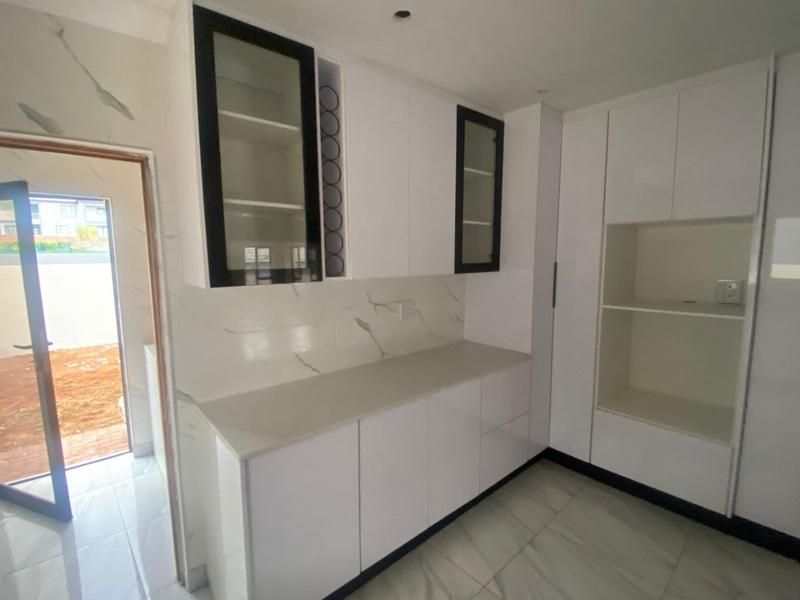 4 Bedroom Property for Sale in Amandasig Gauteng