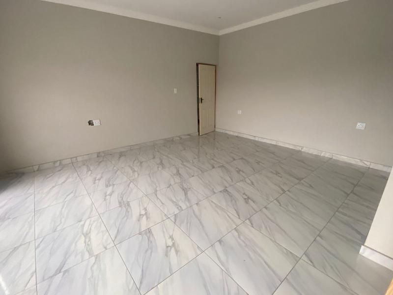 4 Bedroom Property for Sale in Amandasig Gauteng