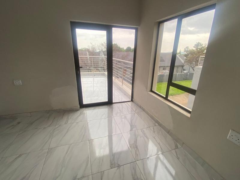 4 Bedroom Property for Sale in Amandasig Gauteng