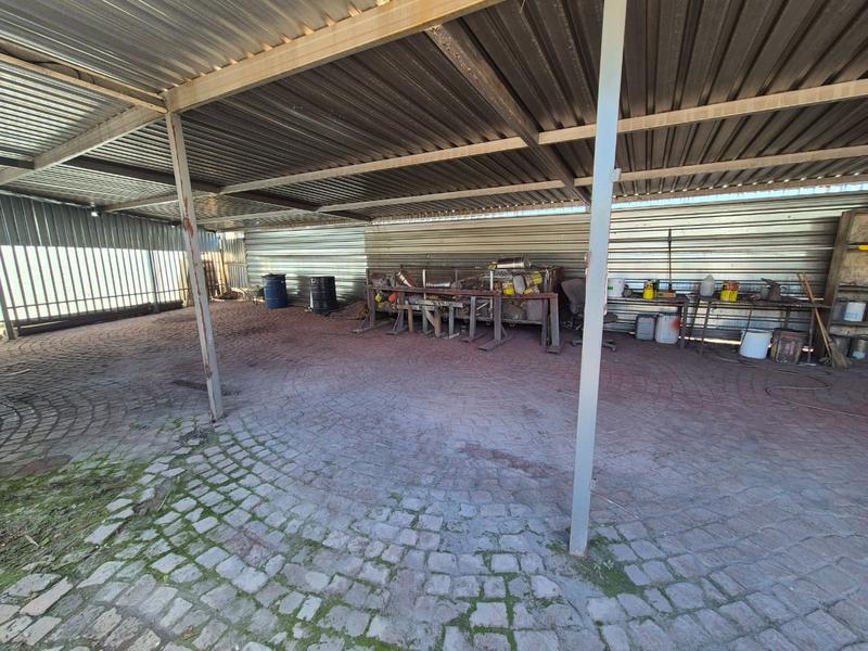 Commercial Property for Sale in New Redruth Gauteng