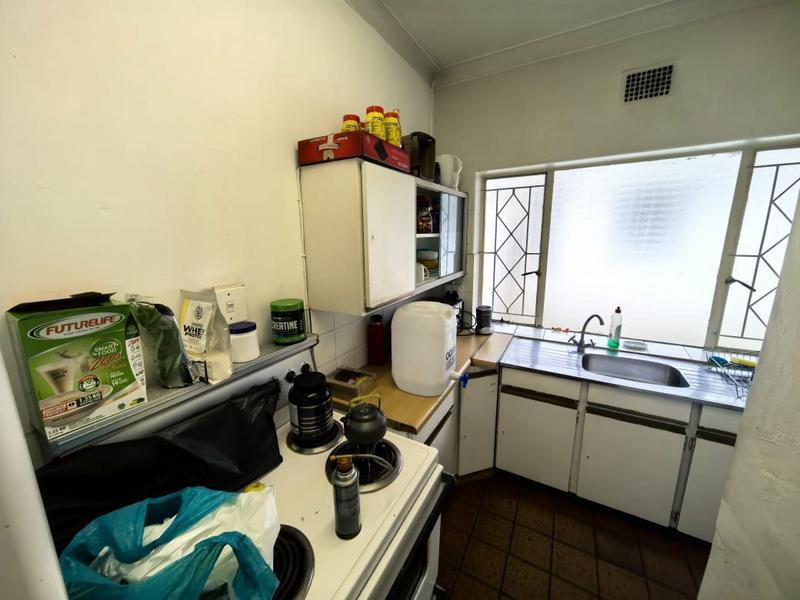 To Let 1 Bedroom Property for Rent in Edenvale Gauteng