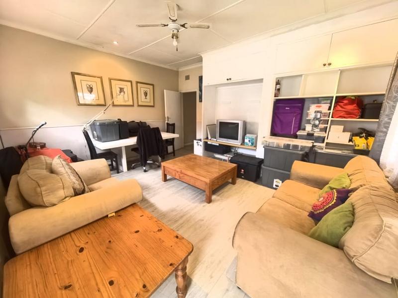 To Let 1 Bedroom Property for Rent in Edenvale Gauteng