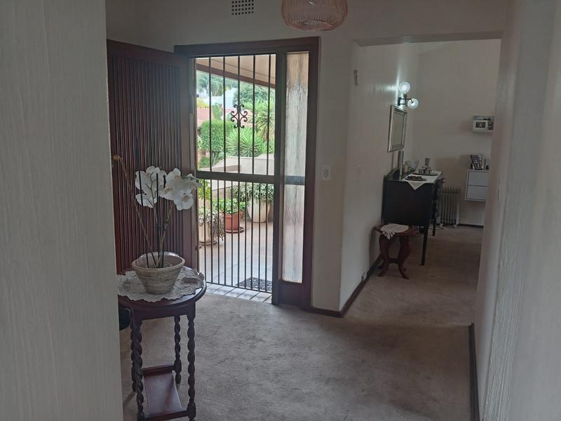 2 Bedroom Property for Sale in Bedford Park Gauteng