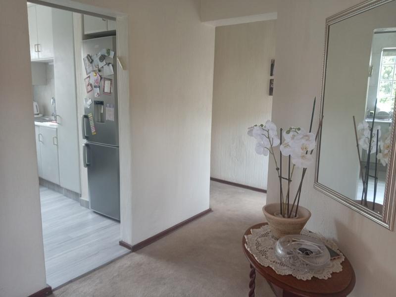 2 Bedroom Property for Sale in Bedford Park Gauteng