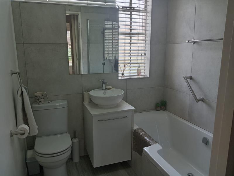 2 Bedroom Property for Sale in Bedford Park Gauteng