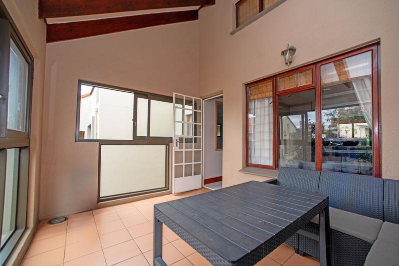 2 Bedroom Property for Sale in Bedfordview Gauteng