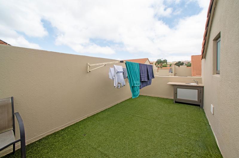 2 Bedroom Property for Sale in Bedfordview Gauteng