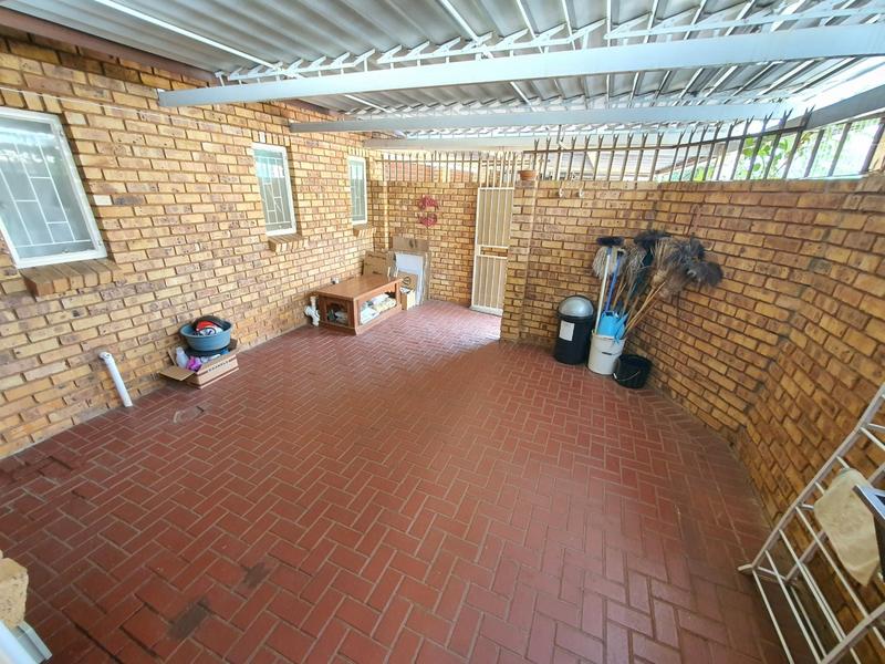 2 Bedroom Property for Sale in Clarina Gauteng