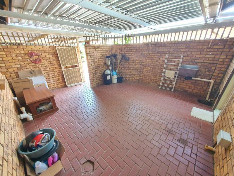 2 Bedroom Property for Sale in Clarina Gauteng