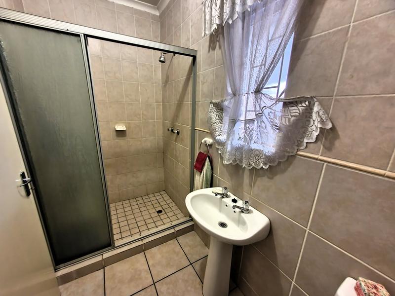 2 Bedroom Property for Sale in Clarina Gauteng