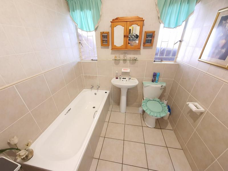 2 Bedroom Property for Sale in Clarina Gauteng