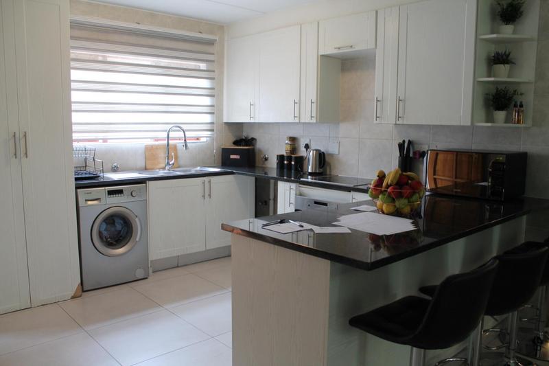 3 Bedroom Property for Sale in Bedfordview Gauteng