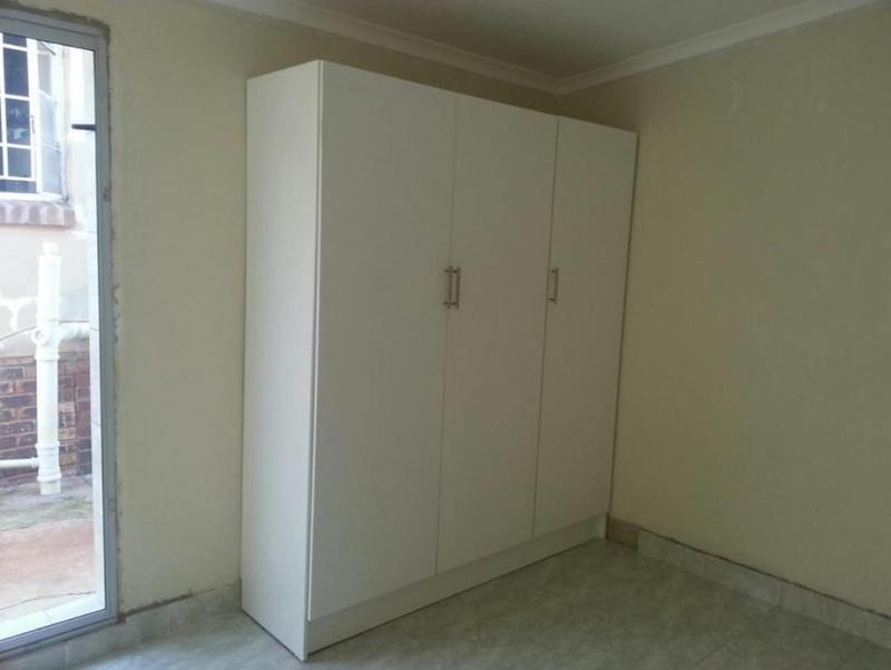 To Let 5 Bedroom Property for Rent in Primrose Hill Gauteng