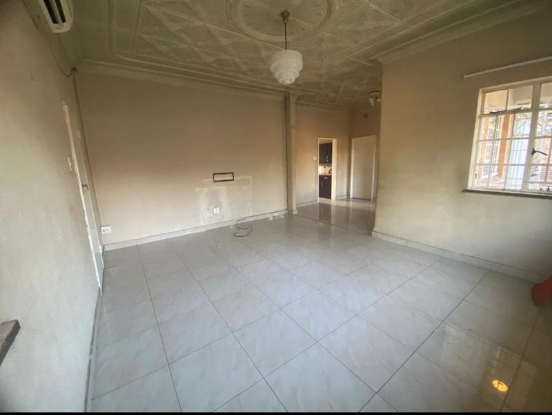 To Let 5 Bedroom Property for Rent in Primrose Hill Gauteng
