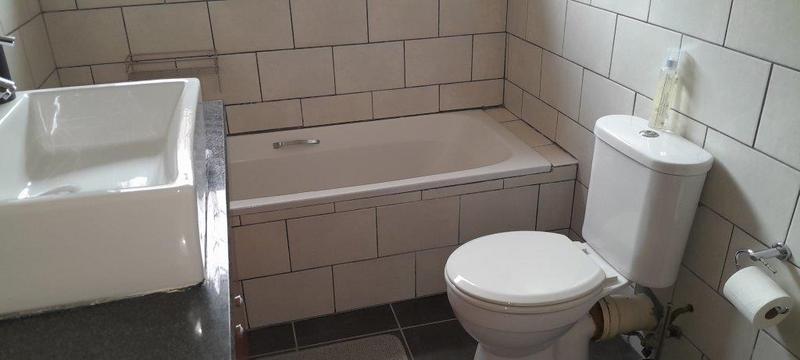 To Let 1 Bedroom Property for Rent in Primrose Gauteng