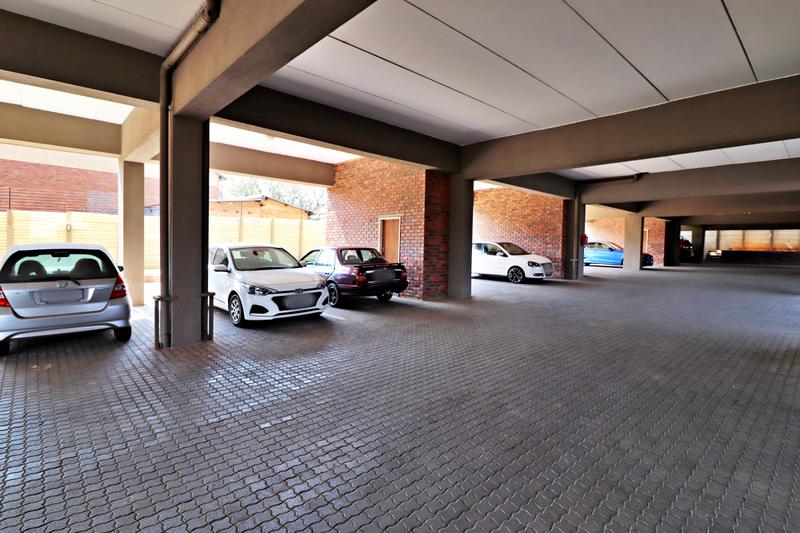 2 Bedroom Property for Sale in Wychwood Gauteng
