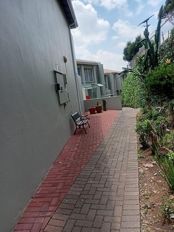 3 Bedroom Property for Sale in Bedfordview Gauteng