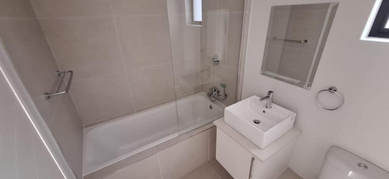 To Let 2 Bedroom Property for Rent in Halfway Gardens Gauteng