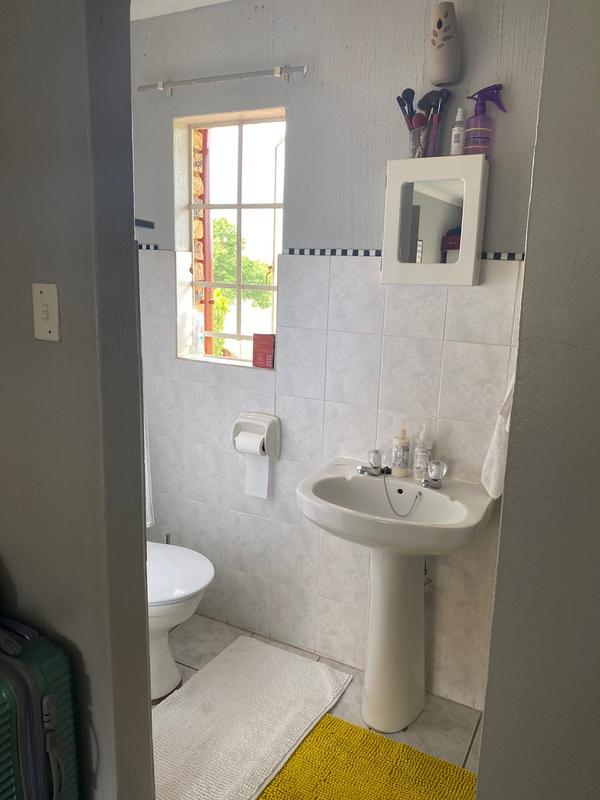 To Let 2 Bedroom Property for Rent in Moreleta Park Gauteng