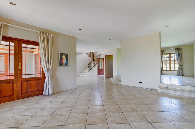 4 Bedroom Property for Sale in Muldersdrift Gauteng