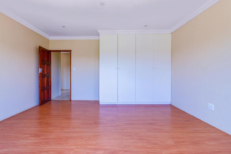 4 Bedroom Property for Sale in Muldersdrift Gauteng